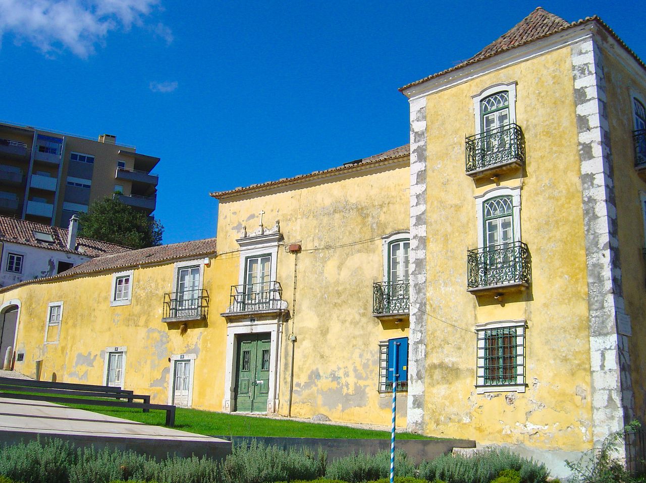 Acompanhantes em Paço de Arcos, PT