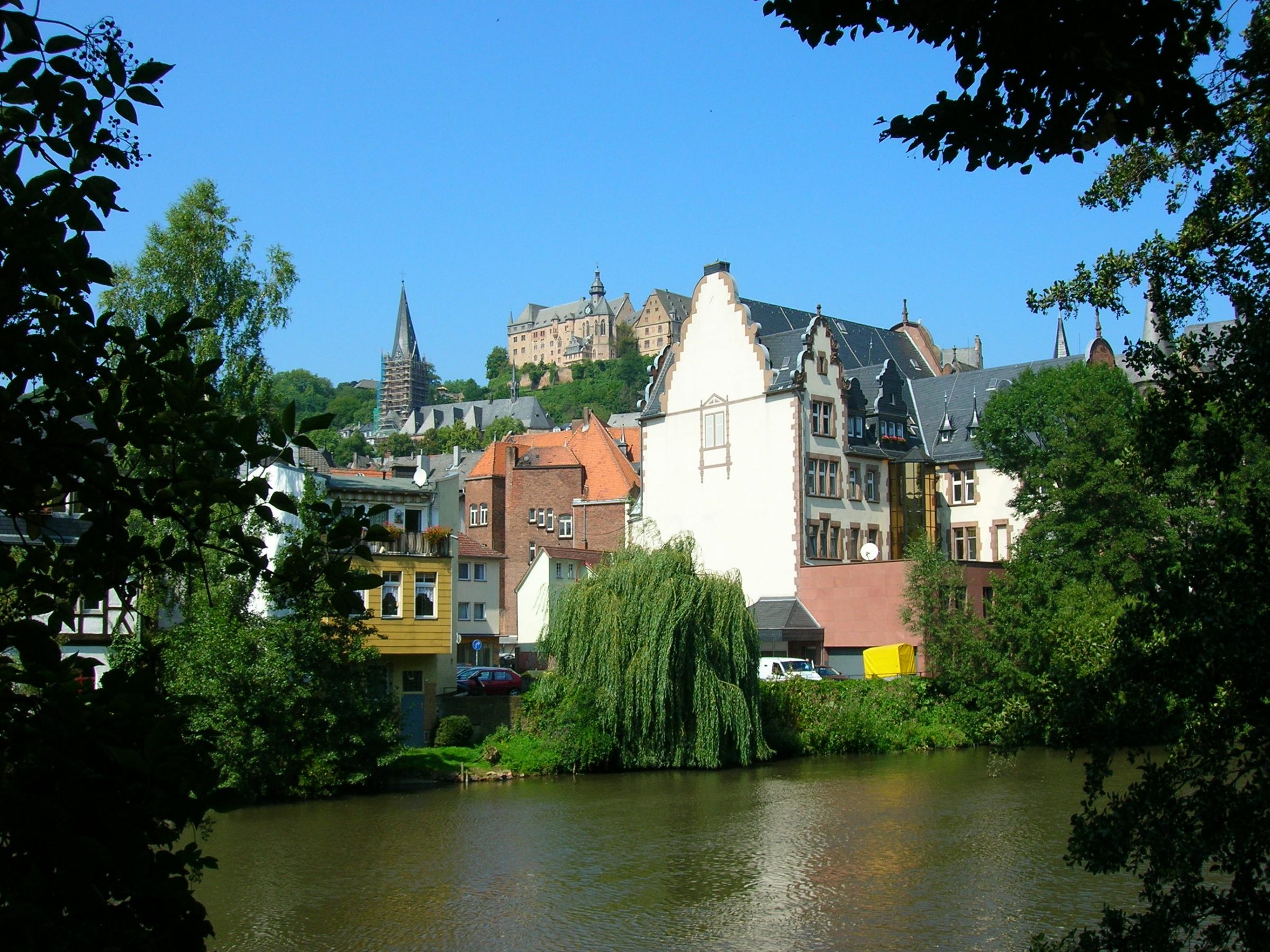 Wo  kaufen  a Schlampen in Marburg an der Lahn, Deutschland