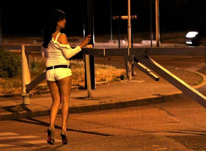 Fdansd Prostituée dans Loos (FR)