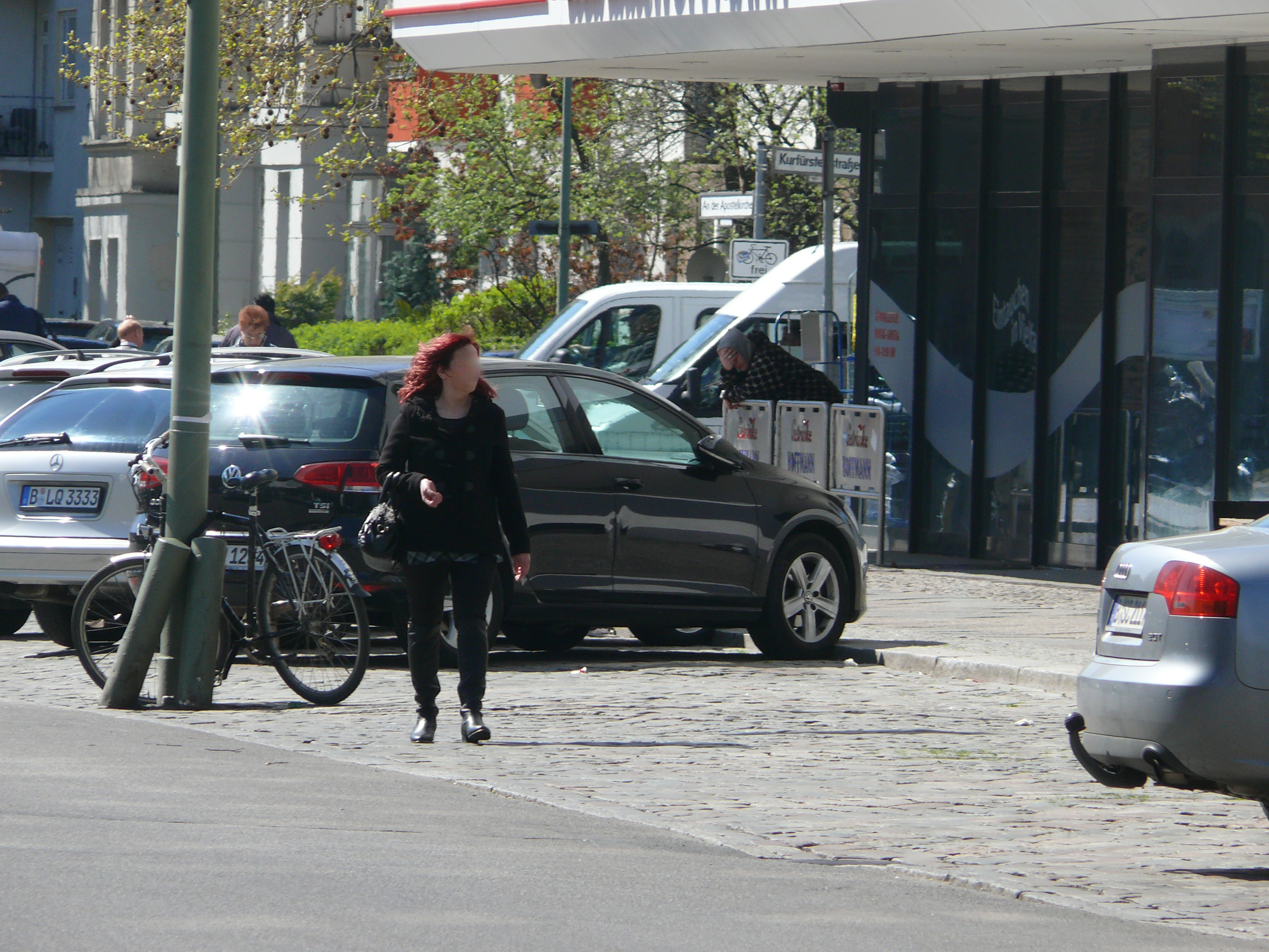 Finden Escort in Friedrichsfelde, Berlin